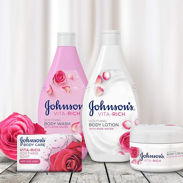 صابون حمام جانسون Johnsons عصاره گل رز
